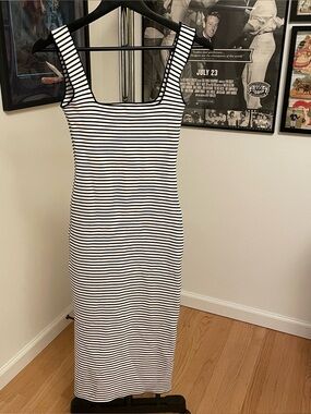 Zara black and white striped bodycon dress Size S